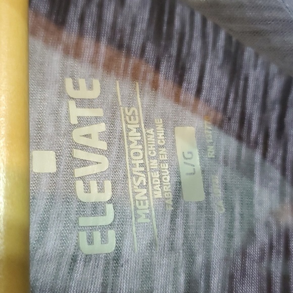 Elevate  mens polo size Large.‎ NWT - Picture 3 of 9